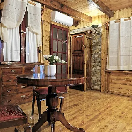 Casa Di Portou No3 * Hriszí Aktí Haniá